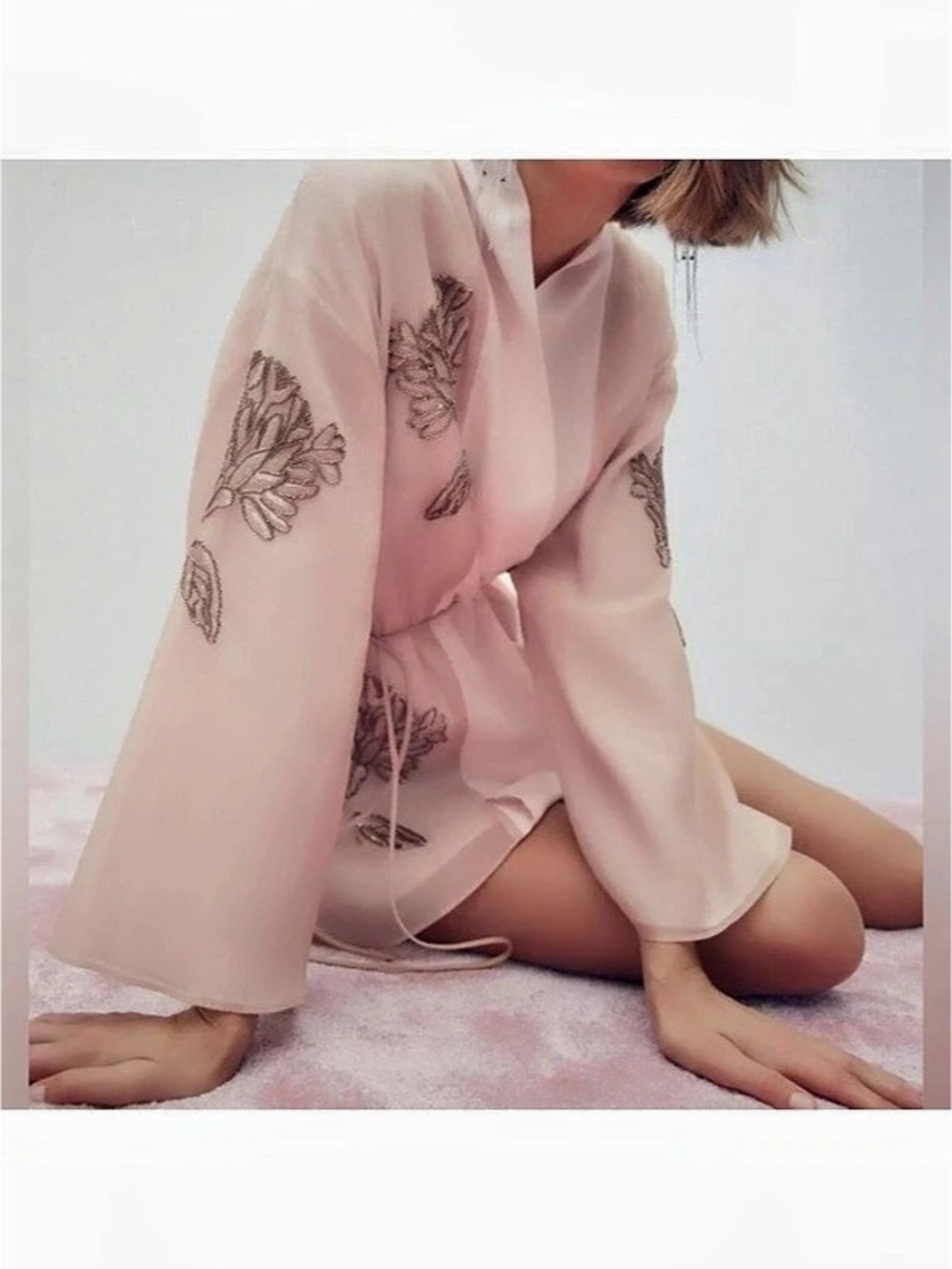 Zara Floral Embroidered Belted Kimono Pink